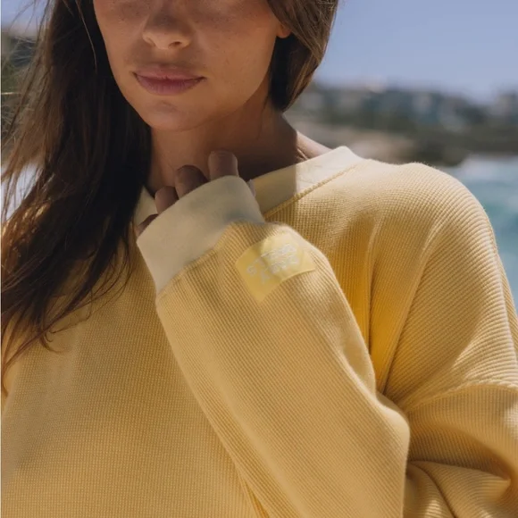 Daily Drills Oversized Thermal - Sunny + Butter - Picture 3 of 7